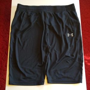 Men's 2XL Fitted Black Under Armour Shorts